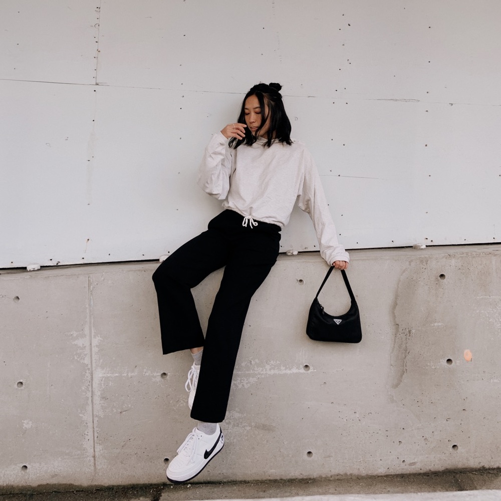 Aritzia Hoodie